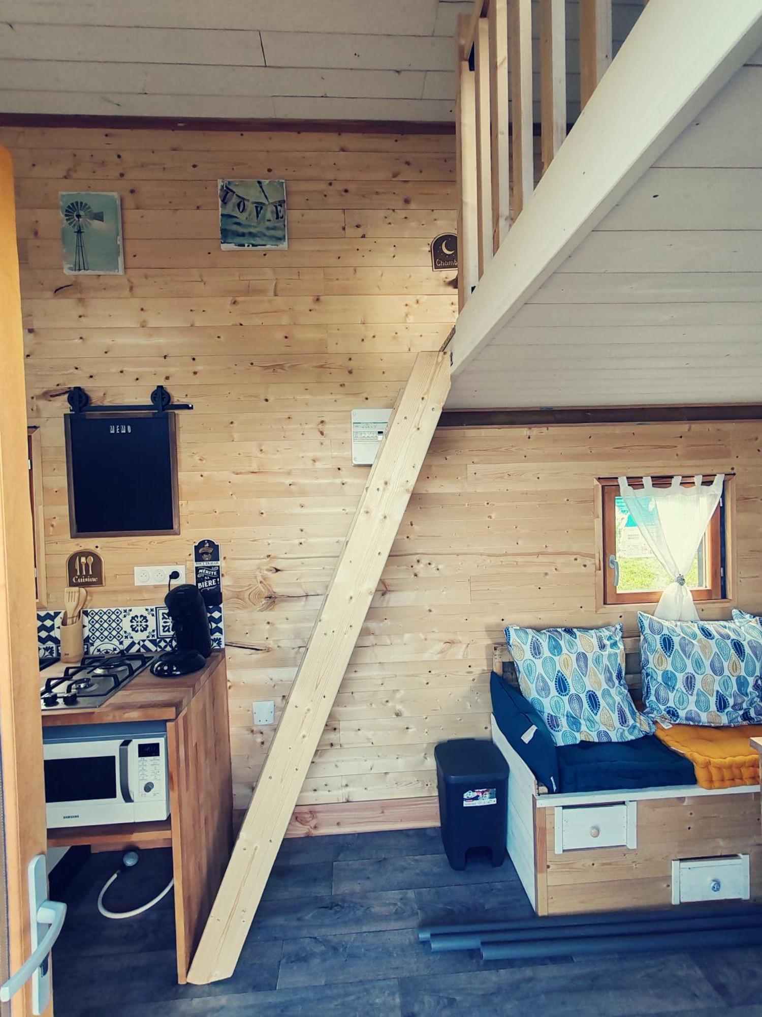 Teilhede Tiny House Des Bougnatsヴィラ エクステリア 写真